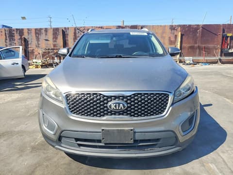 2016 Kia Sorento, VIN 5XYPG4A34GG168979. Zdjęcie 5 z 6 z aukcji Copart. Katalog aut z USA OpenDataCar.