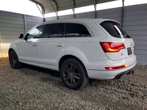 2015 Audi Q7, VIN WA1LGAFE4FD016425. Zdjęcie 2 z 6 z aukcji Copart. Katalog aut z USA OpenDataCar.