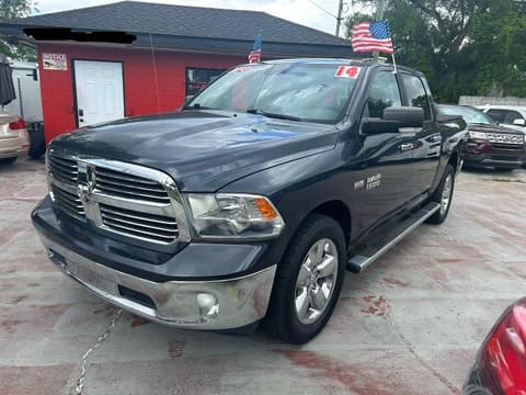 2014 Ram 1500, VIN 1C6RR7LT0ES470446. Фото 2 з 6 з аукціону Copart. Каталог авто зі США OpenDataCar.