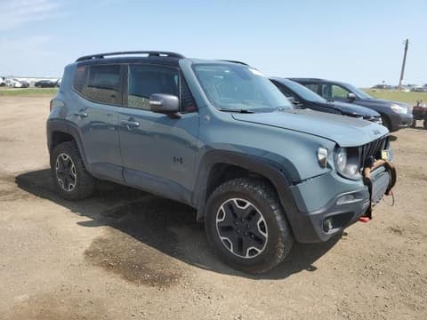 2017 Jeep Renegade, VIN ZACCJBCB3HPE55658. Фото 4 из 6 с аукциона Copart. Каталог авто из США OpenDataCar.