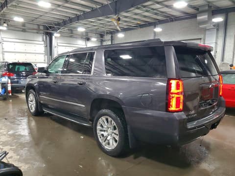 2016 Chevrolet Suburban, VIN 1GNSKHKC5GR400562. Фото 2 з 6 з аукціону Copart. Каталог авто зі США OpenDataCar.
