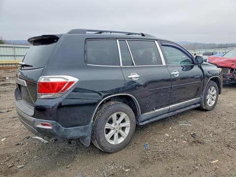 2011 Toyota Highlander, VIN 5TDBK3EH6BS063994. Фото 3 з 6 з аукціону Copart. Каталог авто зі США OpenDataCar.