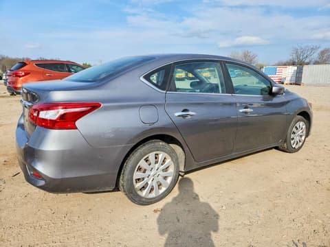 2018 Nissan Sentra, VIN 3N1AB7AP4JY296881. Zdjęcie 3 z 6 z aukcji Copart. Katalog aut z USA OpenDataCar.
