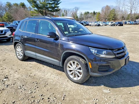 2015 Volkswagen Tiguan, VIN WVGBV7AX6FW608573. Фото 4 з 6 з аукціону Copart. Каталог авто зі США OpenDataCar.