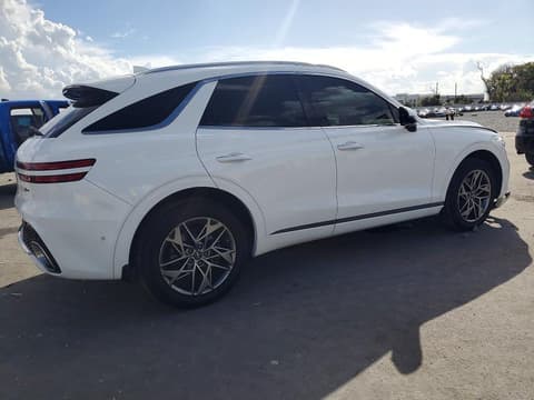 2022 Genesis GV70, VIN KMUMADTB4NU061089. Фото 3 з 6 з аукціону Copart. Каталог авто зі США OpenDataCar.