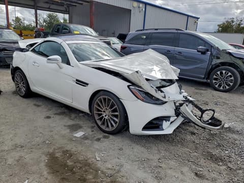 2017 Mercedes-benz SLC-Class, VIN WDDPK3JA1HF129025. Фото 4 з 6 з аукціону Copart. Каталог авто зі США OpenDataCar.