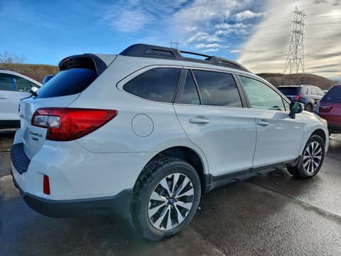 2015 Subaru Outback, VIN 4S4BSEJC0F3228124. Фото 3 з 6 з аукціону Copart. Каталог авто зі США OpenDataCar.
