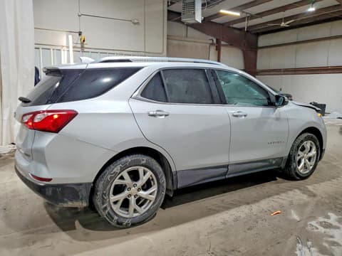 2018 Chevrolet Equinox, VIN 2GNAXMEV2J6106512. Фото 3 з 6 з аукціону Copart. Каталог авто зі США OpenDataCar.