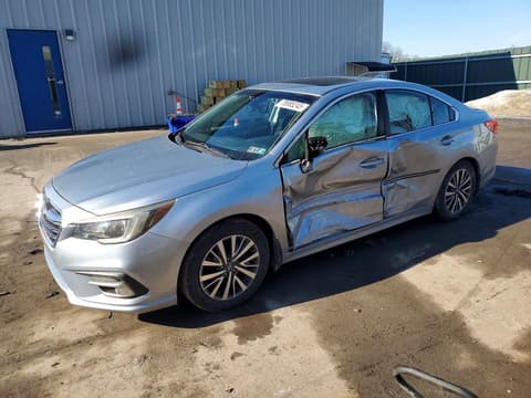 2018 Subaru Legacy, VIN 4S3BNAH64J3005873. Фото 1 из 6 с аукциона Copart. Каталог авто из США OpenDataCar.