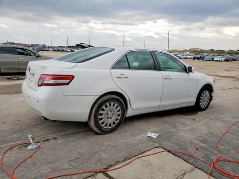 2010 Toyota Camry, VIN 4T1BF3EK3AU552679. Фото 3 з 6 з аукціону Copart. Каталог авто зі США OpenDataCar.