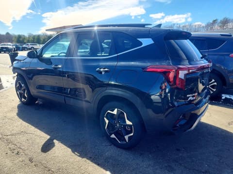 2024 Kia Seltos, VIN KNDERCAA1R7589181. Фото 2 з 6 з аукціону Copart. Каталог авто зі США OpenDataCar.