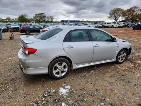 2013 Toyota Corolla, VIN 2T1BU4EE4DC994589. Фото 3 з 6 з аукціону Copart. Каталог авто зі США OpenDataCar.