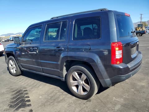 2015 Jeep Patriot, VIN 1C4NJPFB6FD281033. Фото 2 з 6 з аукціону Copart. Каталог авто зі США OpenDataCar.