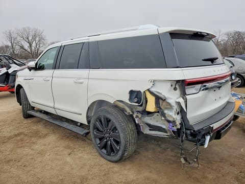2024 Lincoln Navigator, VIN 5LMJJ3LG8REL11230. Фото 2 з 6 з аукціону Copart. Каталог авто зі США OpenDataCar.
