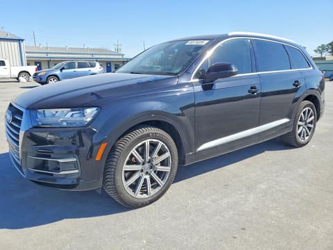 2018 Audi Q7, VIN WA1VAAF78JD015556. Фото 1 з 6 з аукціону Copart. Каталог авто зі США OpenDataCar.