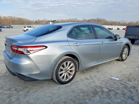 2019 Toyota Camry, VIN 4T1B11HK8KU813921. Фото 3 з 6 з аукціону Copart. Каталог авто зі США OpenDataCar.