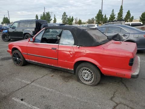 1988 Bmw 3 Series, VIN WBABB2307J8856972. Zdjęcie 2 z 6 z aukcji Copart. Katalog aut z USA OpenDataCar.