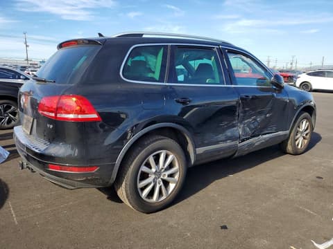 2014 Volkswagen Touareg, VIN WVGEF9BP7ED009437. Фото 3 из 6 с аукциона Copart. Каталог авто из США OpenDataCar.