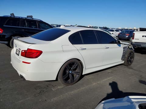 2013 Bmw M5, VIN WBSFV9C58DC773304. Фото 3 из 6 с аукциона Copart. Каталог авто из США OpenDataCar.