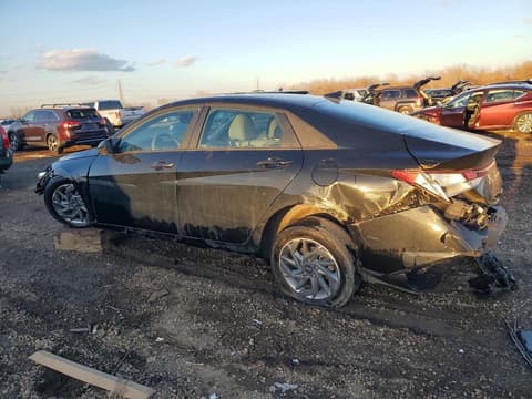 2024 Hyundai Elantra, VIN KMHLM4DGXRU659799. Фото 2 з 6 з аукціону Copart. Каталог авто зі США OpenDataCar.