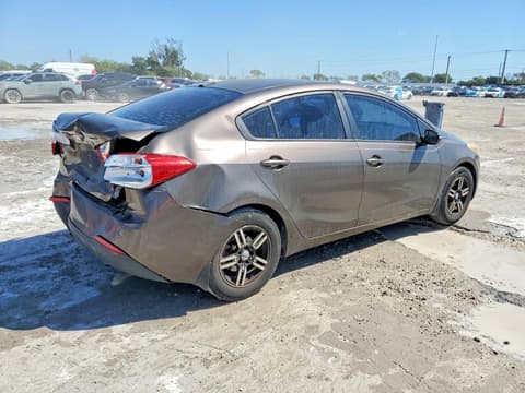 2015 Kia Forte, VIN KNAFX4A64F5347727. Фото 3 з 6 з аукціону Copart. Каталог авто зі США OpenDataCar.