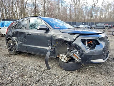2023 Kia Niro, VIN KNDCR3L17P5054661. Zdjęcie 4 z 6 z aukcji Copart. Katalog aut z USA OpenDataCar.