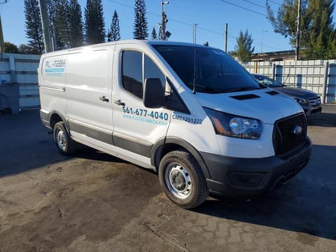 2024 Ford Transit, VIN 1FTBR1Y80RKB90124. Zdjęcie 4 z 6 z aukcji Copart. Katalog aut z USA OpenDataCar.