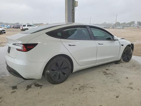 2025 Tesla Model 3, VIN 5YJ3E1EA5SF062004. Фото 3 з 6 з аукціону Copart. Каталог авто зі США OpenDataCar.