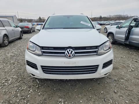2013 Volkswagen Touareg, VIN WVGEP9BP5DD012378. Фото 5 из 6 с аукциона Copart. Каталог авто из США OpenDataCar.