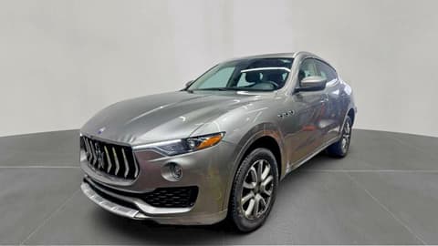2017 Maserati Levante, VIN ZN661XUL3HX264223. Фото 2 з 6 з аукціону Copart. Каталог авто зі США OpenDataCar.