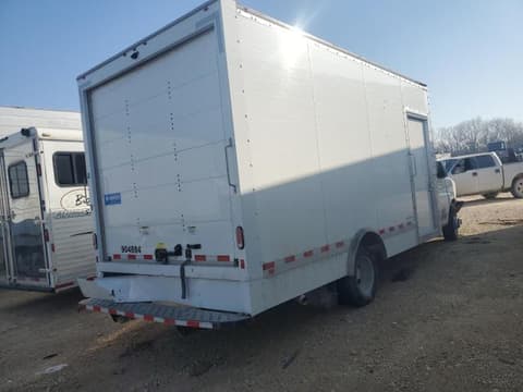 2023 Chevrolet Express 4500, VIN 1HA6GVF70PN010253. Фото 3 з 6 з аукціону Copart. Каталог авто зі США OpenDataCar.