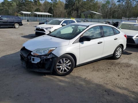 2013 Ford Focus, VIN 1FADP3E24DL175788. Фото 1 з 6 з аукціону Copart. Каталог авто зі США OpenDataCar.