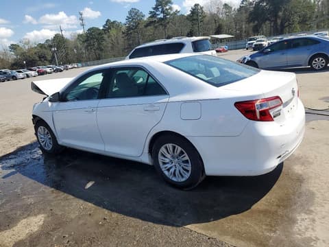 2014 Toyota Camry, VIN 4T1BF1FK3EU870083. Zdjęcie 2 z 6 z aukcji Copart. Katalog aut z USA OpenDataCar.