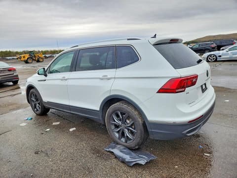 2024 Volkswagen Tiguan, VIN 3VVMB7AX2RM175815. Фото 2 з 6 з аукціону Copart. Каталог авто зі США OpenDataCar.