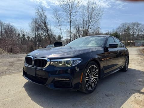 2019 Bmw 5 Series, VIN WBAJE7C59KG893055. Фото 2 з 6 з аукціону Copart. Каталог авто зі США OpenDataCar.