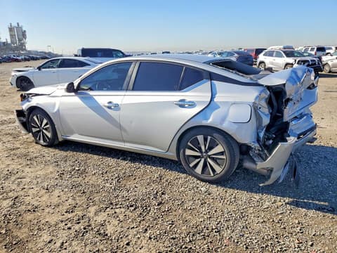 2021 Nissan Altima, VIN 1N4BL4DV5MN358531. Фото 2 з 6 з аукціону Copart. Каталог авто зі США OpenDataCar.