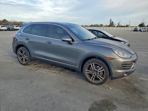 2013 Porsche Cayenne, VIN WP1AF2A26DLA23753. Фото 4 из 6 с аукциона Copart. Каталог авто из США OpenDataCar.