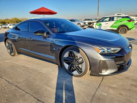 2024 Audi RS e-tron GT, VIN WAUBHBFW9R7901796. Фото 4 из 6 с аукциона Copart. Каталог авто из США OpenDataCar.