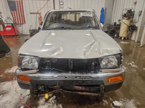 1996 Toyota Hilux, VIN KZN1859006570. Фото 5 з 6 з аукціону Copart. Каталог авто зі США OpenDataCar.