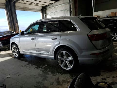 2019 Audi Q7, VIN WA1VAAF70KD011602. Фото 2 з 6 з аукціону Copart. Каталог авто зі США OpenDataCar.