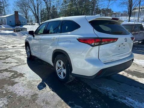 2021 Toyota Highlander, VIN 5TDZZRAH0MS515959. Фото 2 з 6 з аукціону Copart. Каталог авто зі США OpenDataCar.