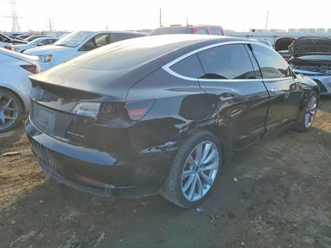 2018 Tesla Model 3, VIN 5YJ3E1EB9JF090475. Фото 3 з 6 з аукціону Copart. Каталог авто зі США OpenDataCar.