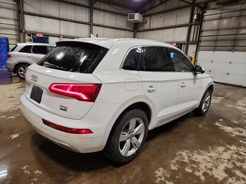 2018 Audi Q5, VIN WA1CNAFY0J2222913. Фото 3 из 6 с аукциона Copart. Каталог авто из США OpenDataCar.