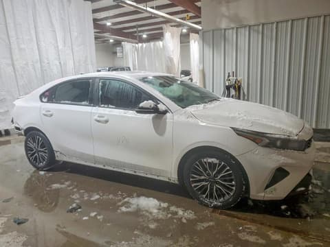 2022 Kia Forte, VIN 3KPF54AD1NE481802. Фото 4 из 6 с аукциона Copart. Каталог авто из США OpenDataCar.