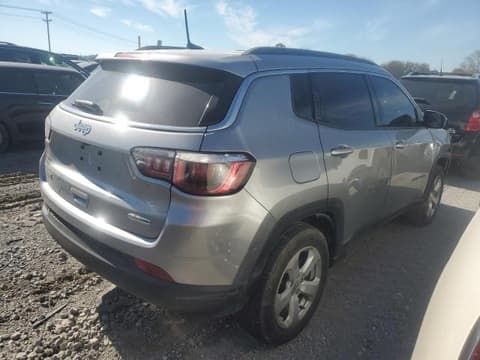 2019 Jeep Compass, VIN 3C4NJDBB9KT839644. Фото 3 з 6 з аукціону Copart. Каталог авто зі США OpenDataCar.