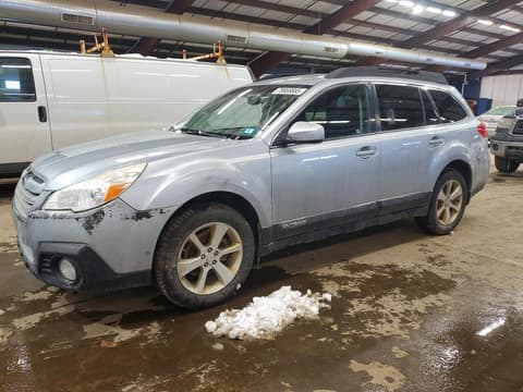 2013 Subaru Outback, VIN 4S4BRBCC4D1240504. Фото 1 из 6 с аукциона Copart. Каталог авто из США OpenDataCar.