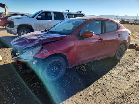 2018 Toyota Yaris, VIN 3MYDLBYV1JY301955. Фото 1 з 6 з аукціону Copart. Каталог авто зі США OpenDataCar.