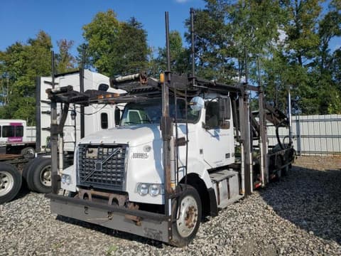 2013 Volvo VAH, VIN 4V5RC9DG2DN563117. Фото 2 з 6 з аукціону Copart. Каталог авто зі США OpenDataCar.