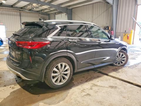 2019 Infiniti QX50, VIN 3PCAJ5M35KF107942. Zdjęcie 3 z 6 z aukcji Copart. Katalog aut z USA OpenDataCar.