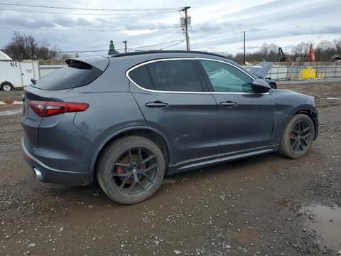 2021 Alfa romeo Stelvio, VIN ZASPAKBN0M7D09519. Фото 3 з 6 з аукціону Copart. Каталог авто зі США OpenDataCar.